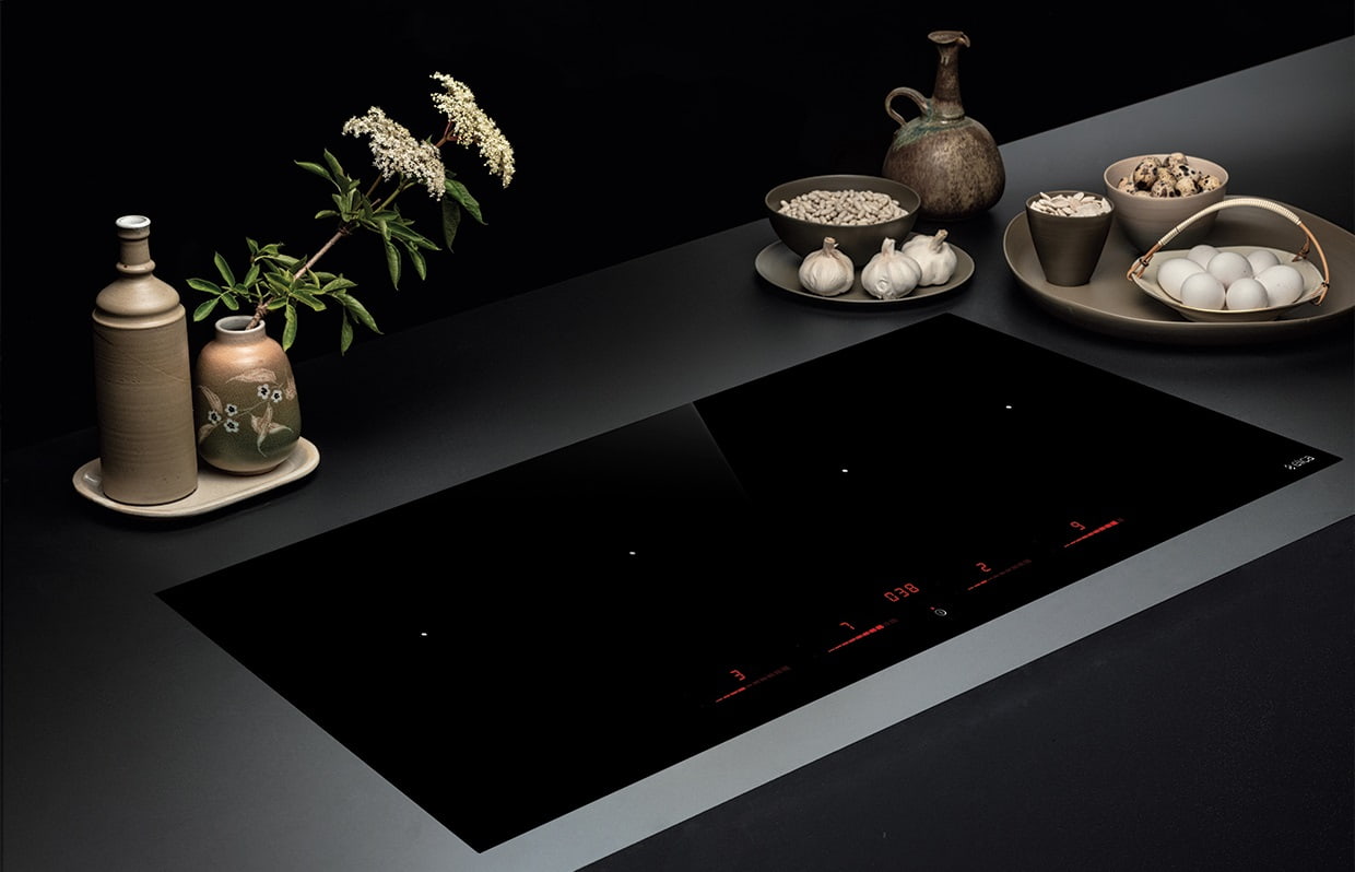 Bếp điện 4 lò: Tích hợp các chức năng nấu nướng trong một chiếc bếp